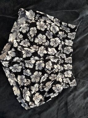Active USA Black & White Floral Athletic Shorts